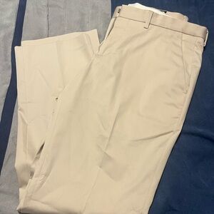Express Mens Khaki dress pants- size 31/30. NWT